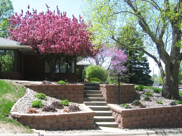 505 E 14th St, Atlantic, IA 50022