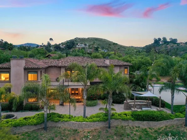 3055 Brookside Ln, Encinitas, CA 92024