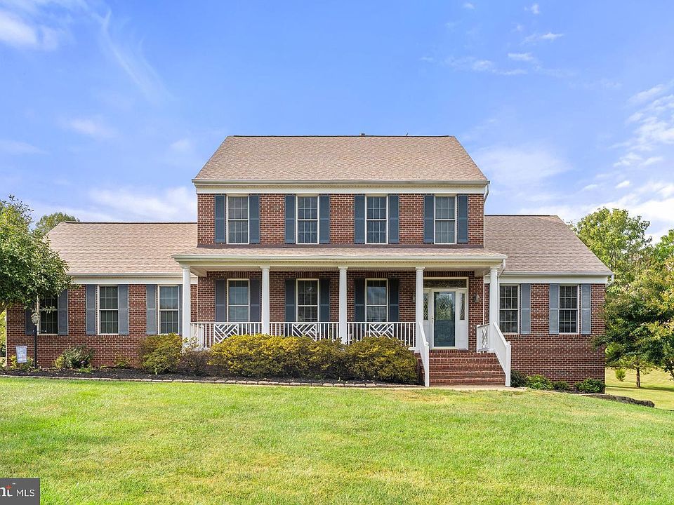 1st image of 11373 Rotherwood Dr