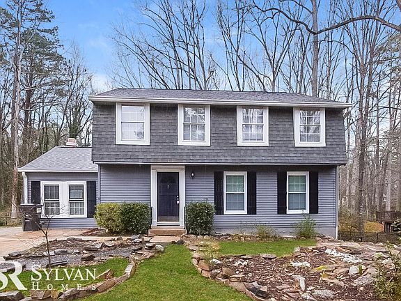 2nd image of 233 Cedar Dr
