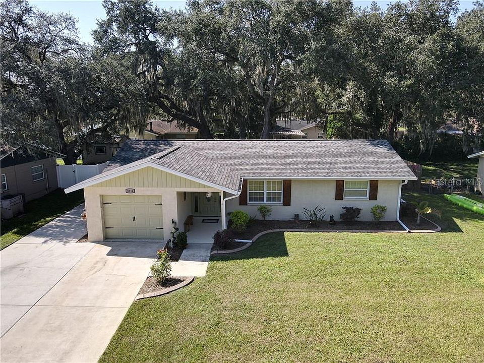 1st image of 5514 Rollingwood Dr