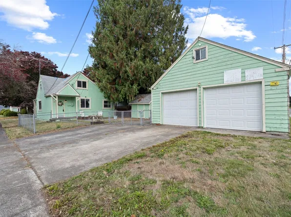 1504 8th Avenue, Longview, WA 98632