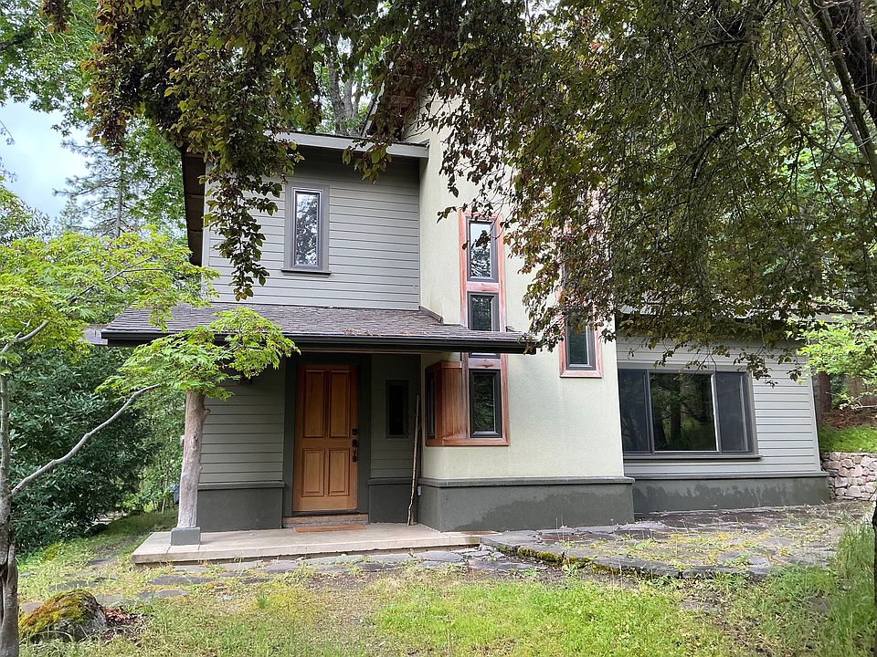 1st image of 176 Strawberry Ln