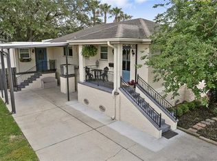2413 Metairie Ct, Metairie, LA 70001
