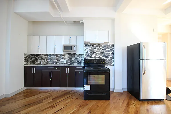 Rented by Keller Williams NYC | media 20