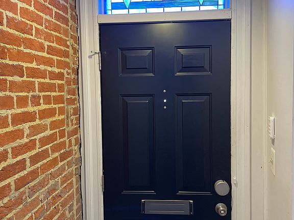 Front vestibule