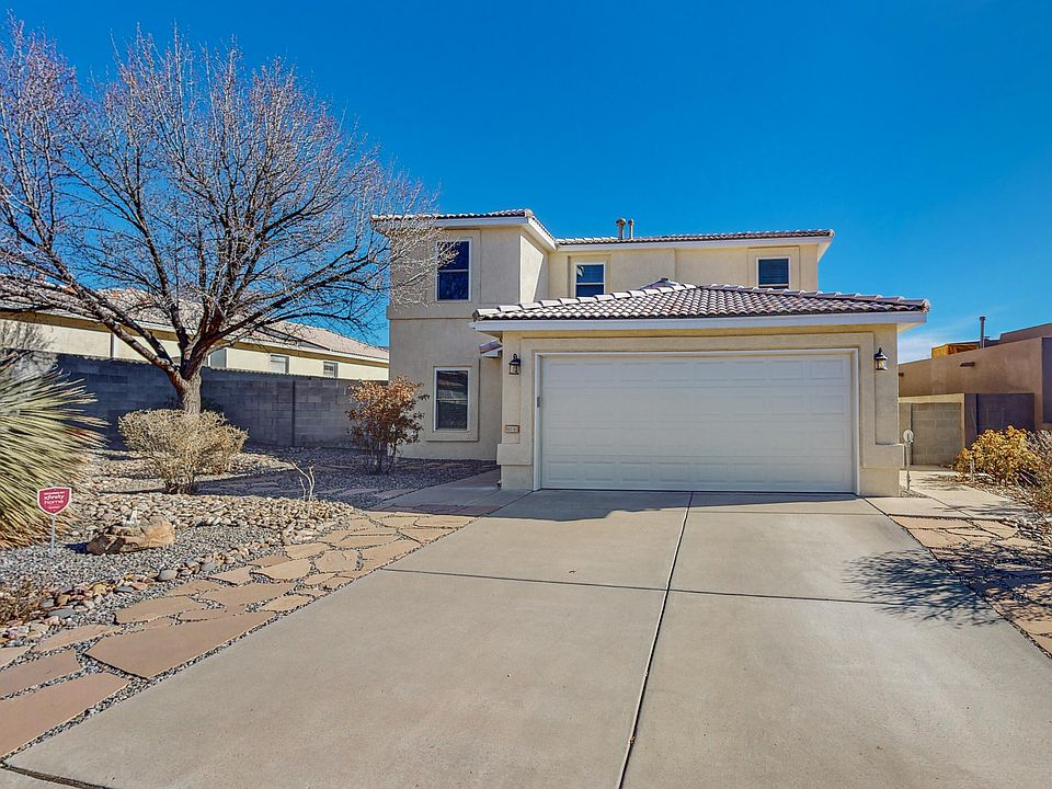 1st image of 10516 Vecchio Dr NW