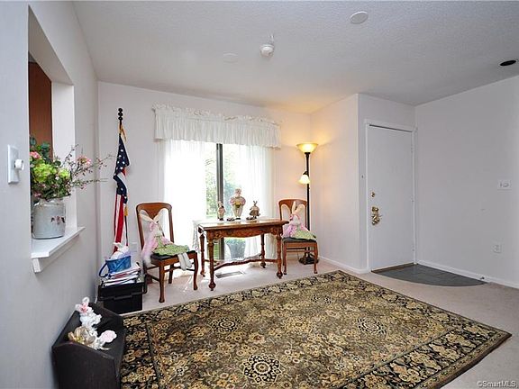 5th image of 12 Cottonwood Dr #12