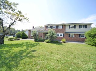 27 Mohawk Dr, Springfield, NJ 07081