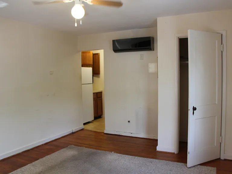 712 N Monroe St #3 — Photo 13