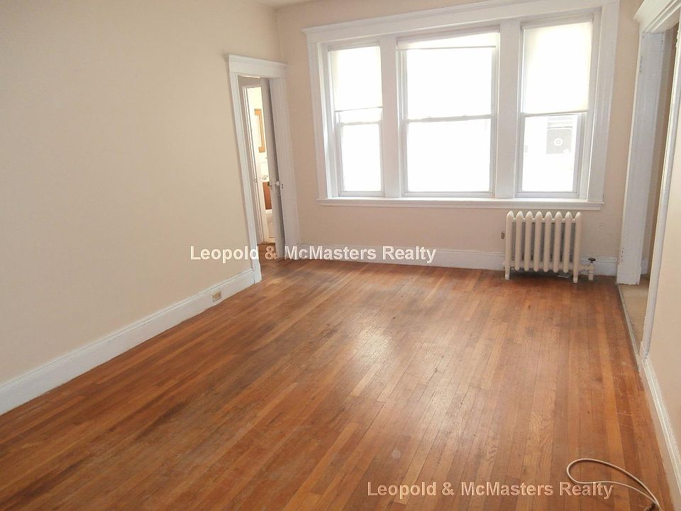 2nd image of 236 Kelton St #39