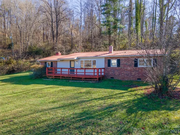 122 Faith Ave, Sylva, NC 28779