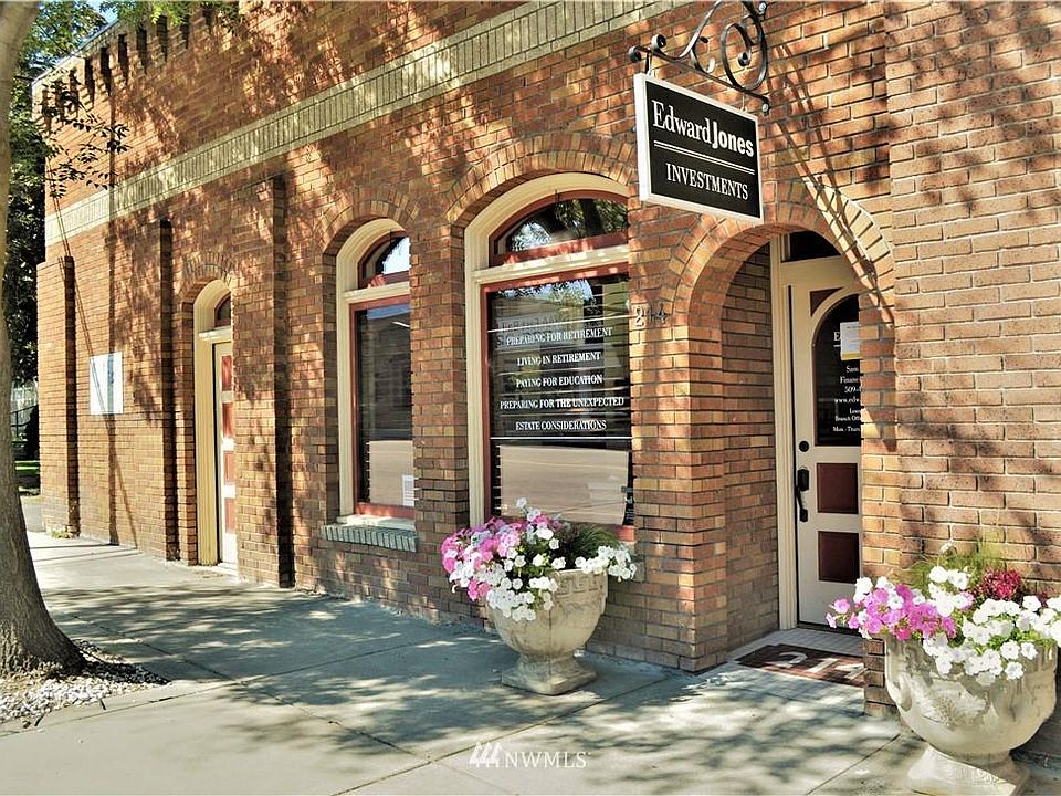 1st image of 214 Pine St