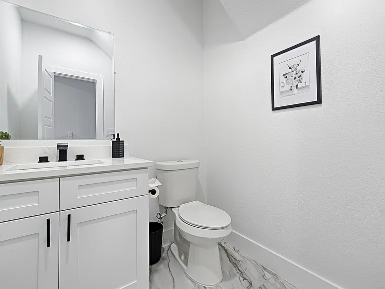3319 Wake St — Photo 25