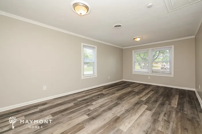 1176 Highview Dr — Photo 5