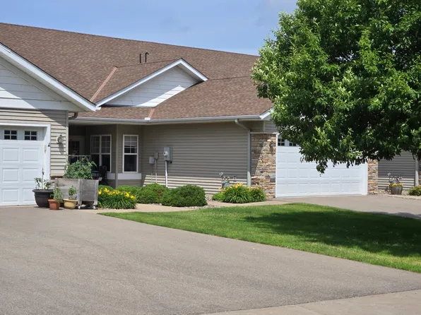 7445 Timber Crest Dr S, Cottage Grove, MN 55016