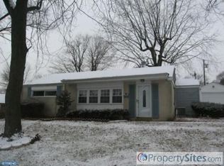 17 Mulberry Ln, Plymouth Meeting, PA 19462