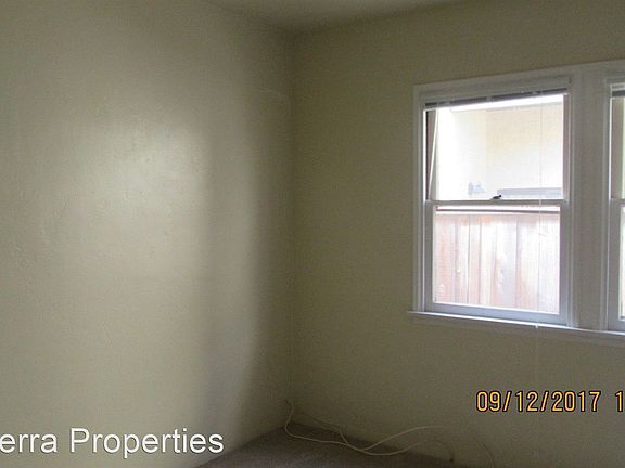 5th image of 4038 Iowa St