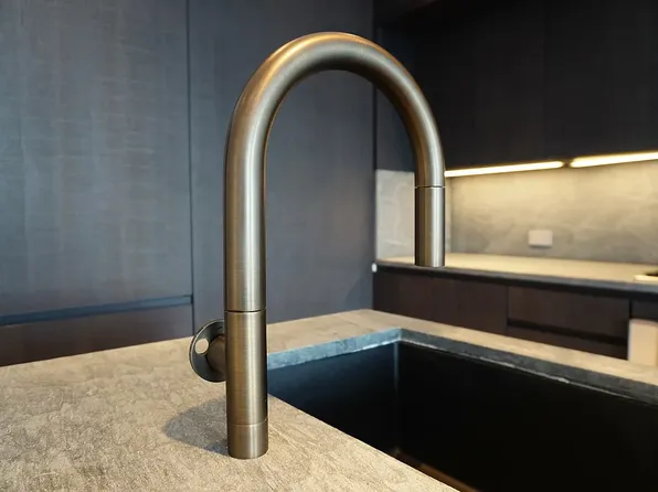 130 William Street image 20 of 68