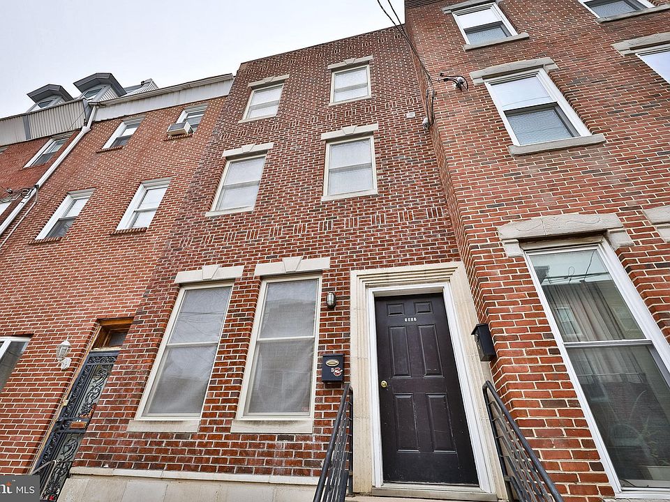 1st image of 1931 Poplar St #B