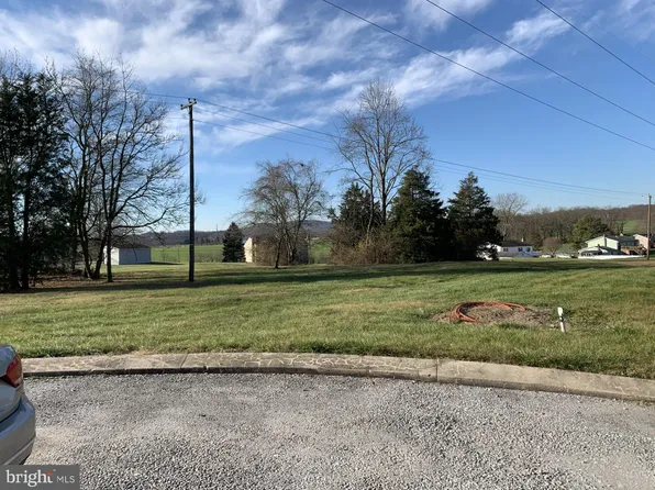 Quail Ave, York Haven, PA 17370