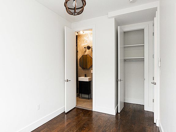 5th image of 59 Graham Ave #2E