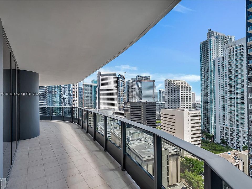 1st image of 1000 Brickell Plz Unit 2215