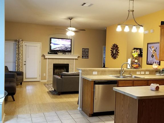 3rd image of 10246 Nantucket Dr