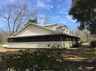 89 Calf Pen Bay Rd, Pineland, SC 29934