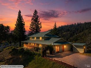 1455 Oak Knoll Road, Ukiah, CA 95482