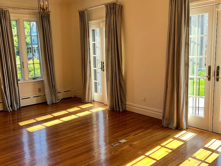 603 Warburton Ave #2 — Photo 11