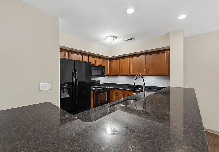 1317 Esic Dr #12 — Photo 8