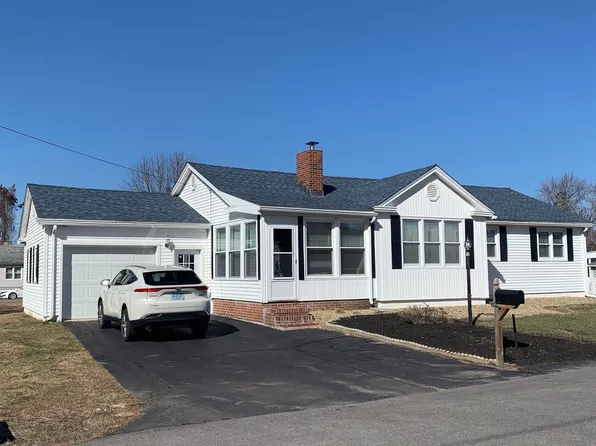 27 MIDWAY Park, Somersworth, NH 03878