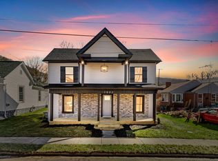 1002 Wolf St, Narrows, VA 24124