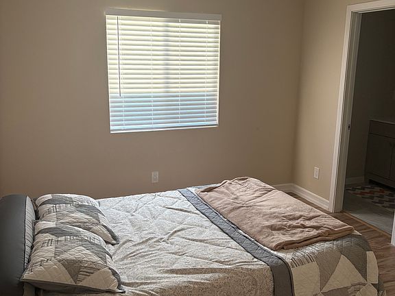3rd image of 3031 Moonstar Ct