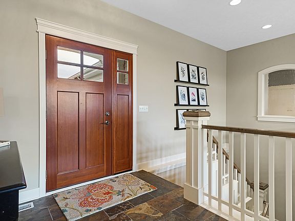 5th image of 3504 Foxtail Ct