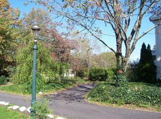 53 W Hampton St, Pemberton, NJ 08068