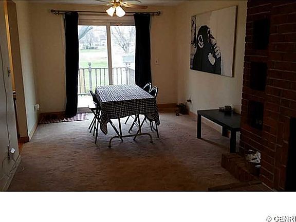 4th image of 17 Marberth Dr