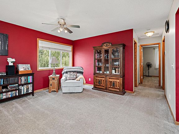 5th image of 13128 Jenkins Dr