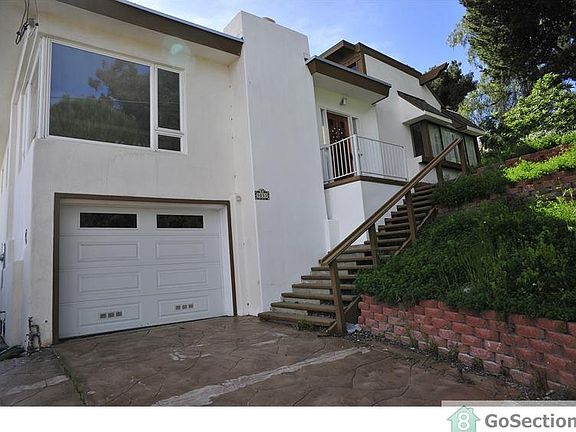 2nd image of 3033 Voltaire St