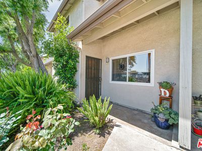 927 S Canyon Blvd APT D, Monrovia, CA, 91016