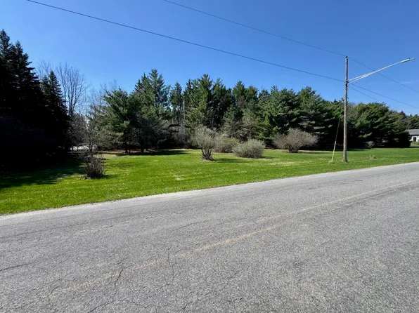 Saint Andrews Dr, Gladwin, MI 48624