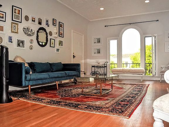 2nd image of 352 1/2 N Sierra Bonita Ave #352-1/2