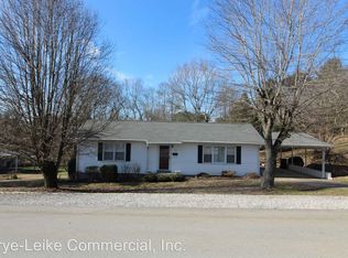 112 S Seneca Rd, Oak Ridge, TN 37830
