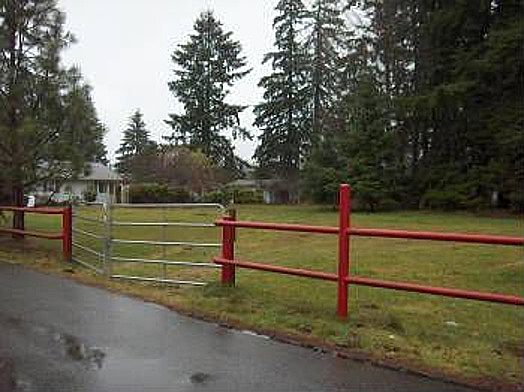 4th image of 8202 60th Dr SE