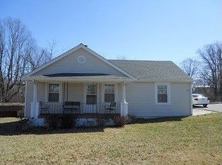 127 Wright Shop Rd, Madison Heights, VA 24572