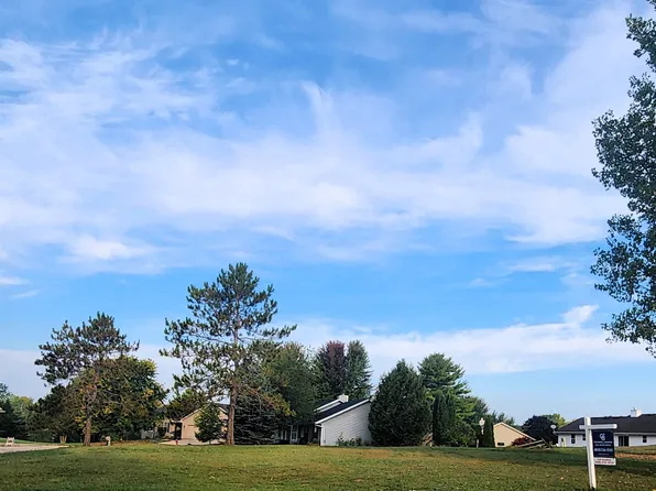 21 Golden Sands Ave Lot 21, Cecil, WI 54111