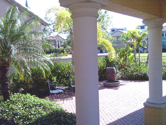 2nd image of 6024 Beacon Shores St