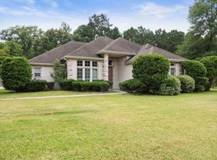 262 Creekwood Dr, Huntington, TX 75949