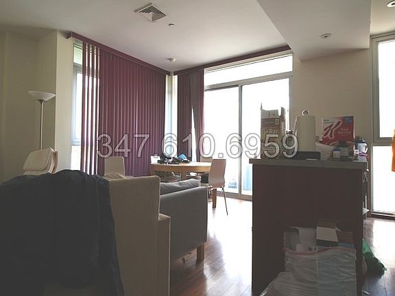 2nd image of 377 Franklin Ave APT 4A